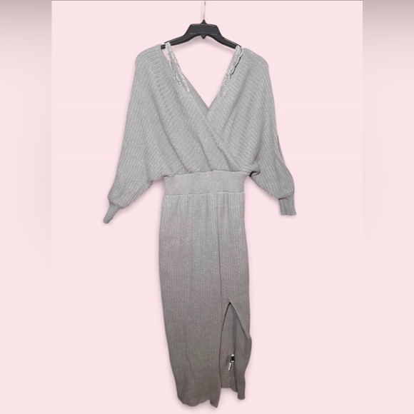 SHEIN Dresses & Skirts - SHEIN Gray Long Sleeve Knit Dress